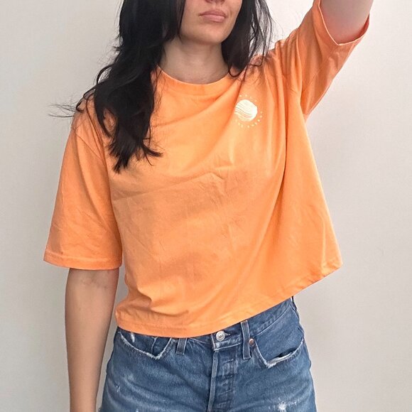 4F Oversized Boxy Quarter Sleeve Tee Shirt in Orange - Picture 2 of 8